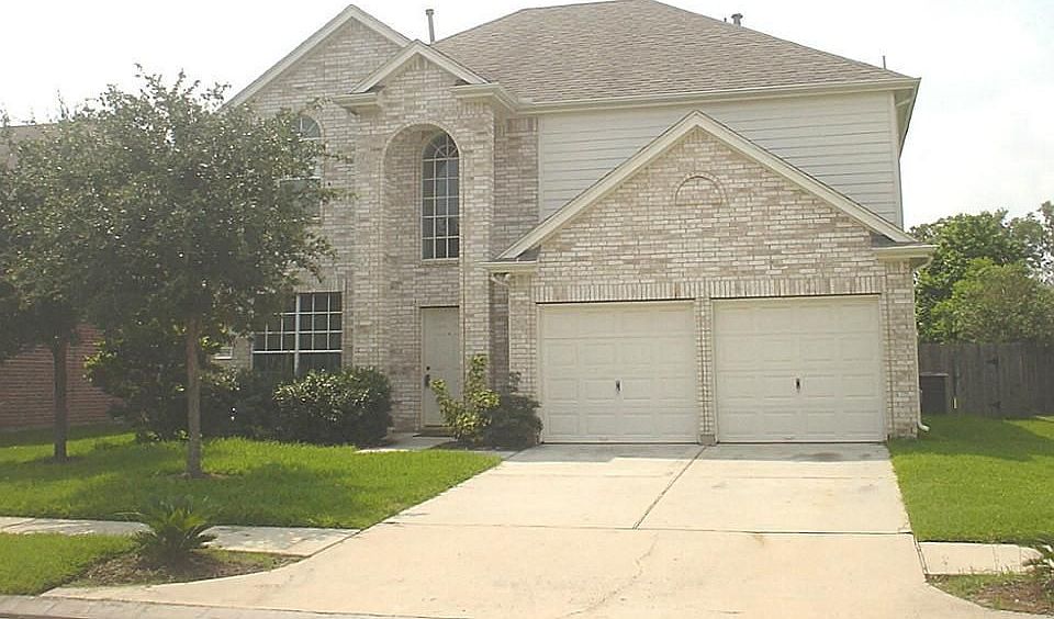 1st image of 18711 Atascocita Forest Dr