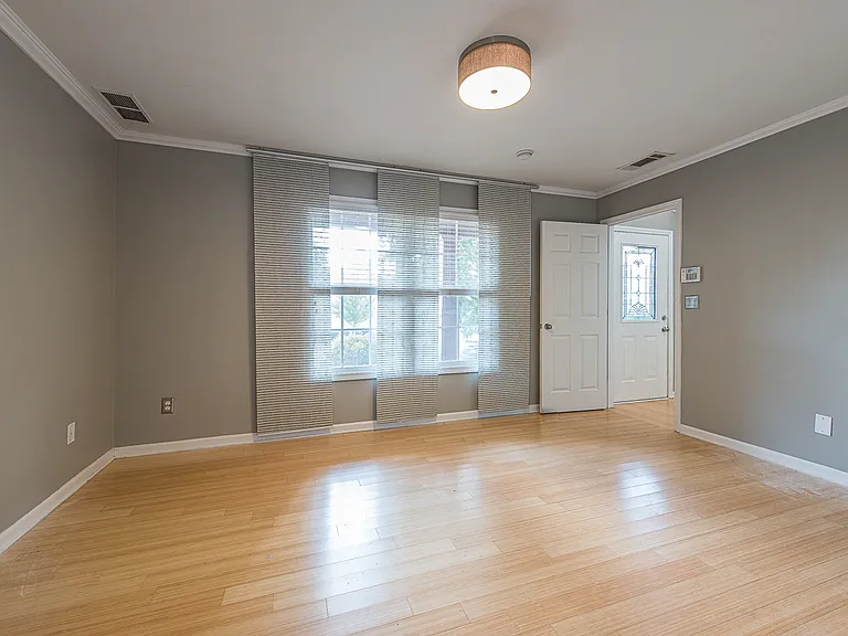 2696 Silver Hill Ter SE — Photo 12