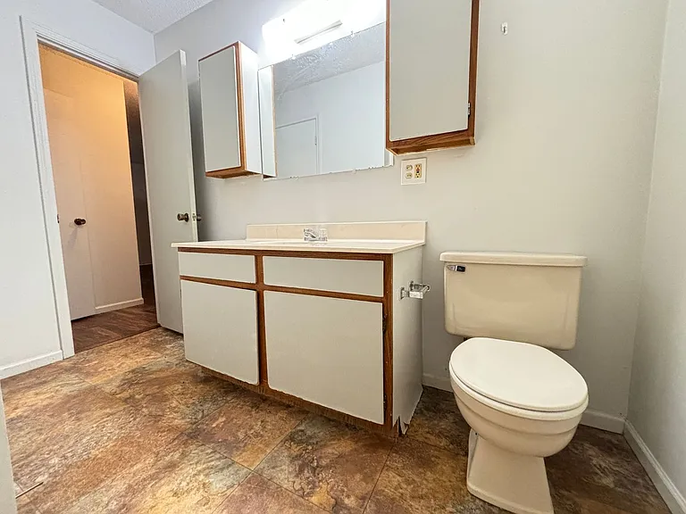 Brookside Apartments — Photo 21