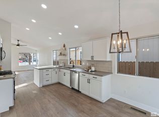 2321 Rosecrest Ct, Sparks, NV 89434