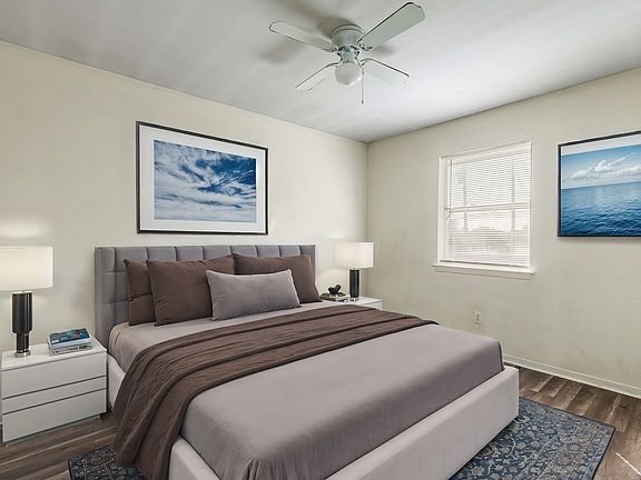 5th image of 2328 Breezy Dr #3