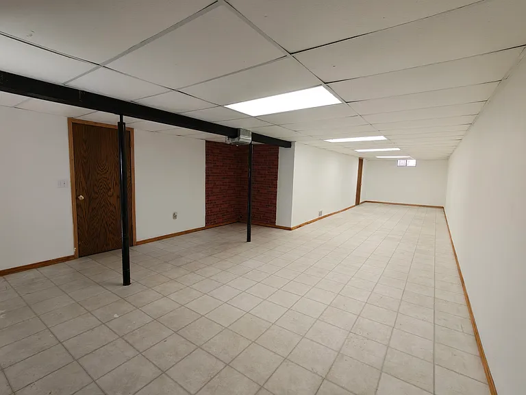 2212 Bartlett Ave — Photo 20