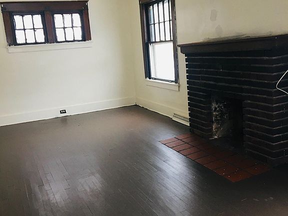 5th image of 541 E Lucius Ave