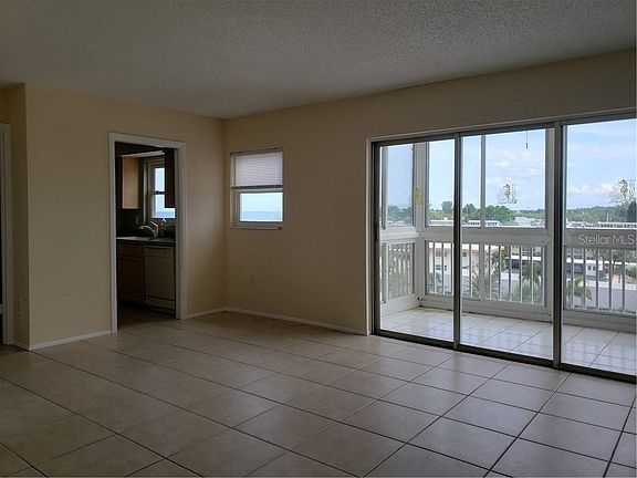 5th image of 1255 Tarpon Center Dr APT 614