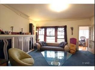 1002 Washington St APT 3E, Evanston, IL 60202