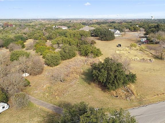 4th image of 4702 Hightower Dr