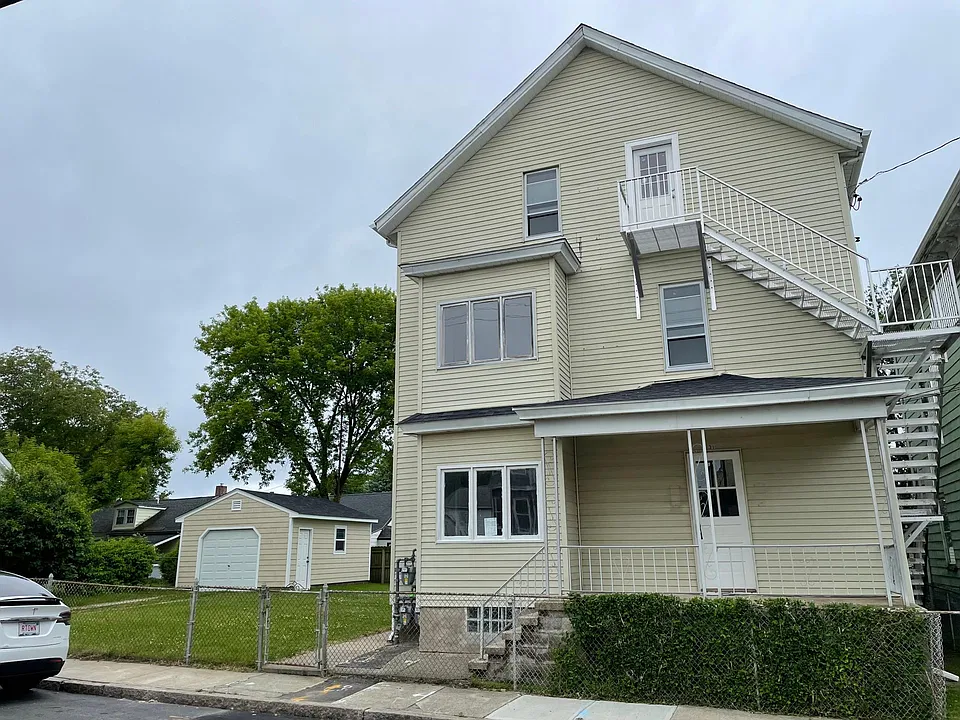 31 Wilcox St #3