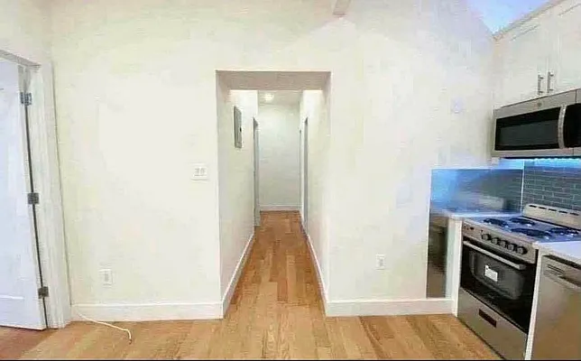 Rented by EastMount Realty LLC | media 6