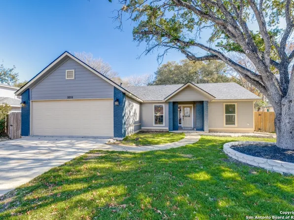 3211 MORNING TRL, San Antonio, TX 78247