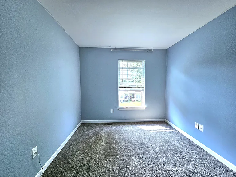 251 Hunters Run Ter — Photo 23