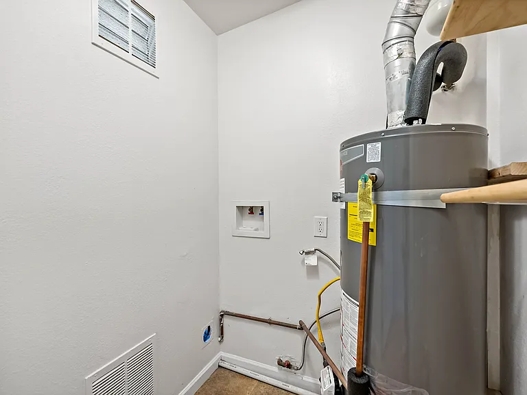 230 Sanford Ave #230 — Photo 10