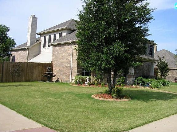3rd image of 1618 Ponderosa Dr