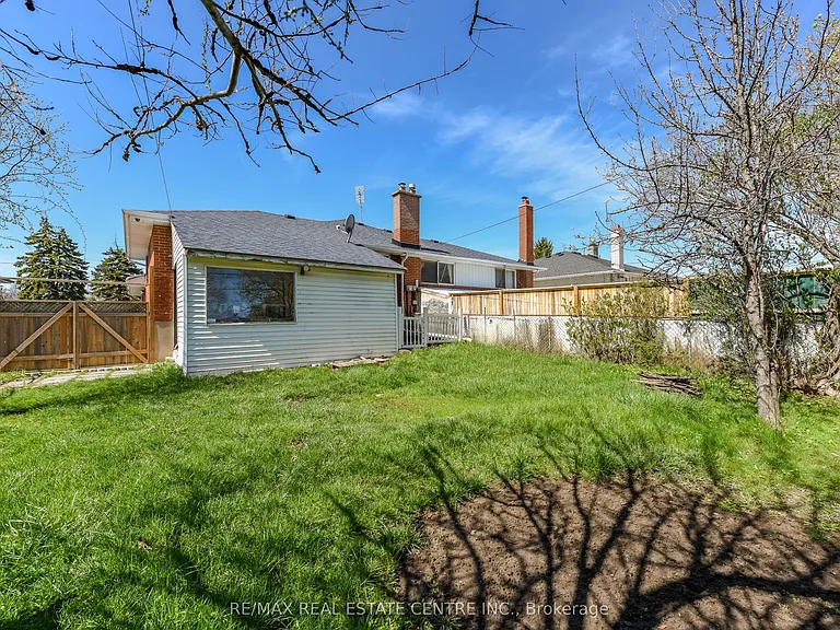 45 Autumn Blvd #LOWER — Photo 31