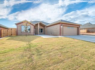 2111 101st St, Lubbock, TX 79423