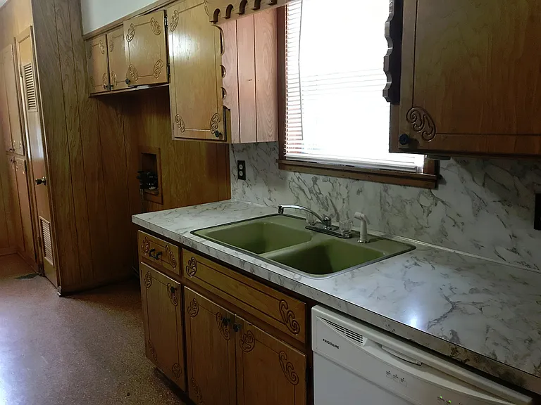 13001 Woodway Dr — Photo 11