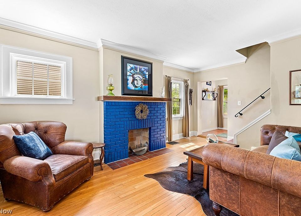 19347 Dorothy Ave, Rocky River, OH 44116 | Zillow