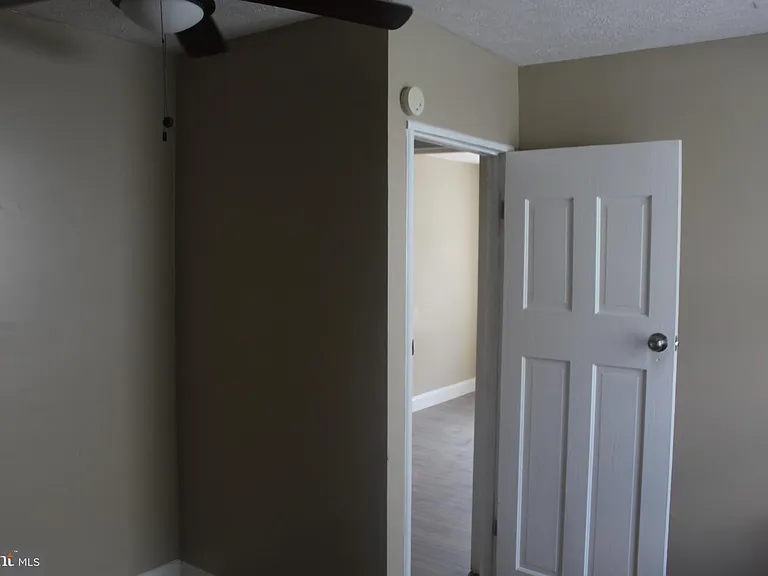 446 Goethe St — Photo 20