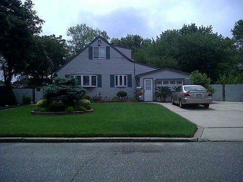 2nd image of 18 Polly Dr