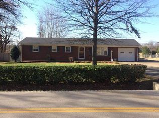 1329 Plum Springs Rd, Bowling Green, KY 42101