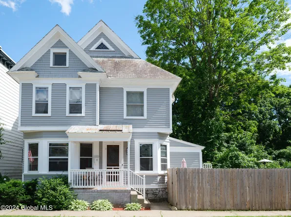 15 E Notre Dame Street, Glens Falls, NY 12801
