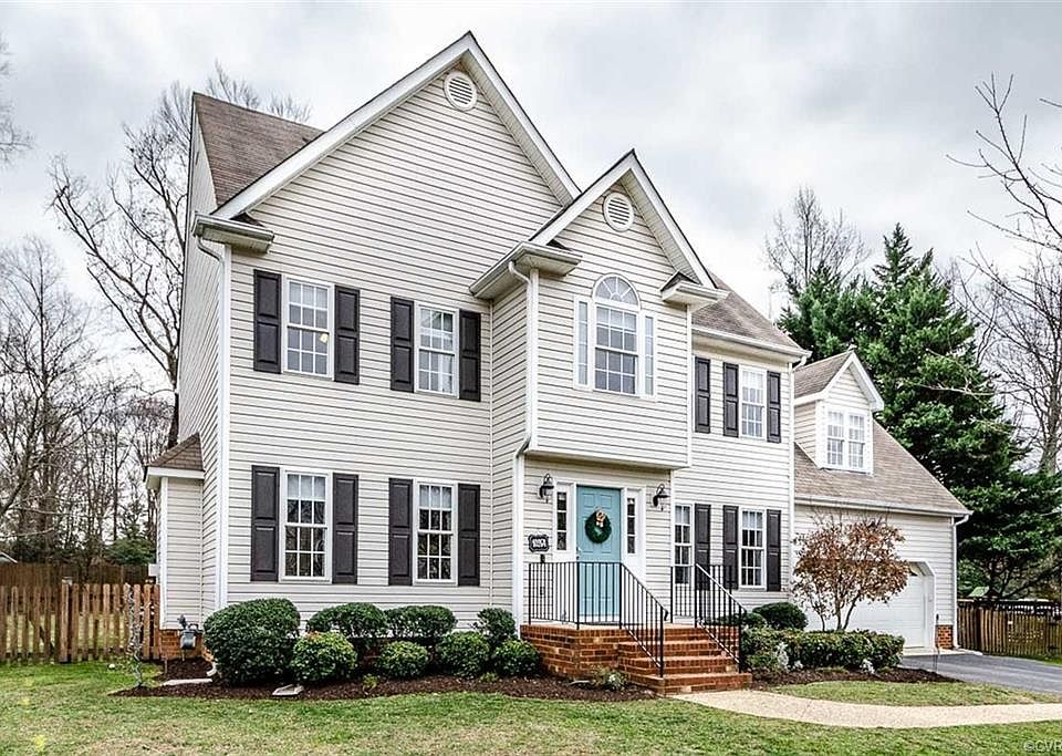 1st image of 10264 Grand Hickory Dr