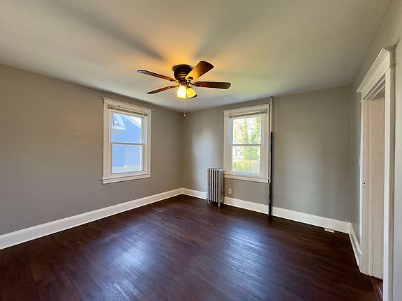 4th image of 12 Leeway Rd