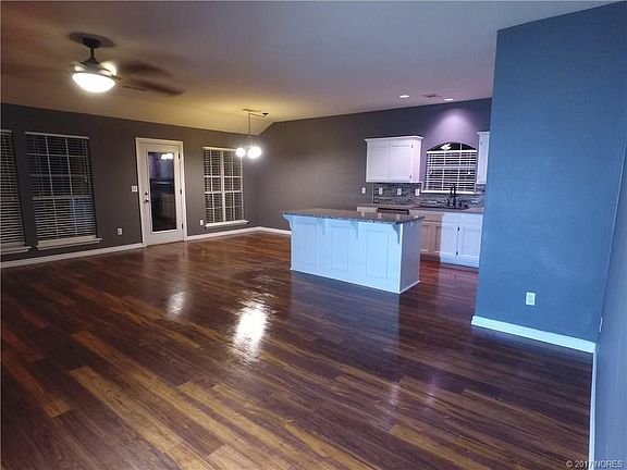 2nd image of 6213 E El Paso St