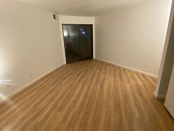 5th image of 9785 Mesa Springs Way Unit 71