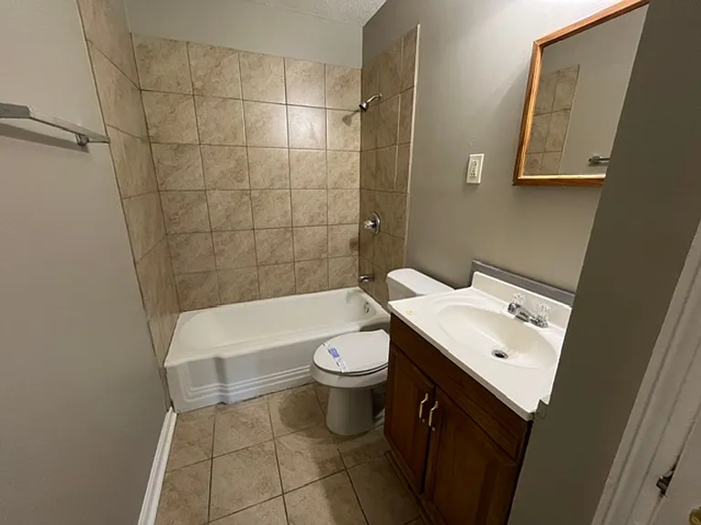 8864 Yorktown Dr — Photo 7