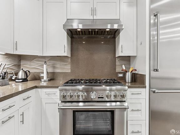 5th image of 1003 Woodbury Rd Unit 104