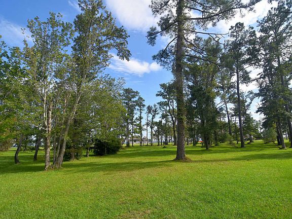2nd image of 4009 Tarpon Dr