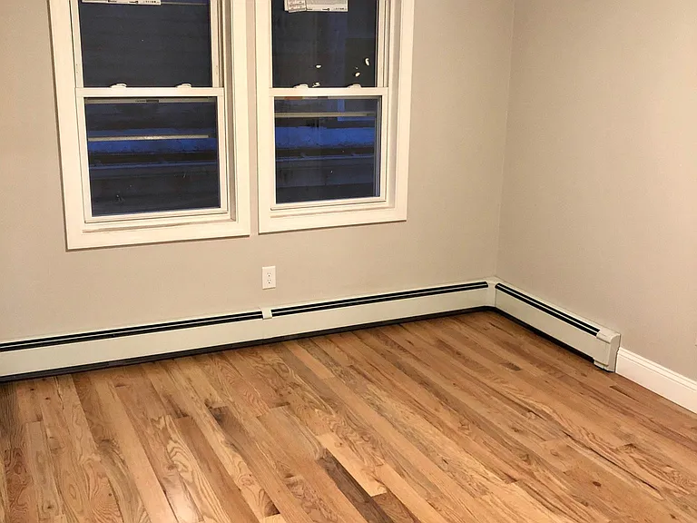 40 School St #3 — Photo 3