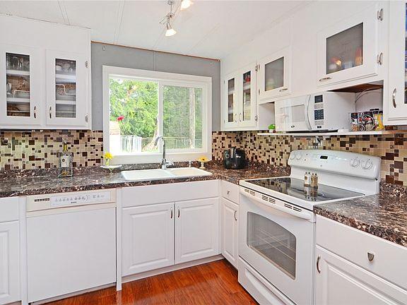 5th image of 13254 Old Cedars Pl NW