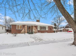 1530 Court St, Port Huron, MI