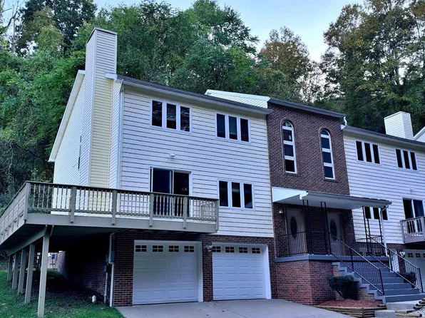 134 Timberbrook Ln, Bridgeport, WV 26330