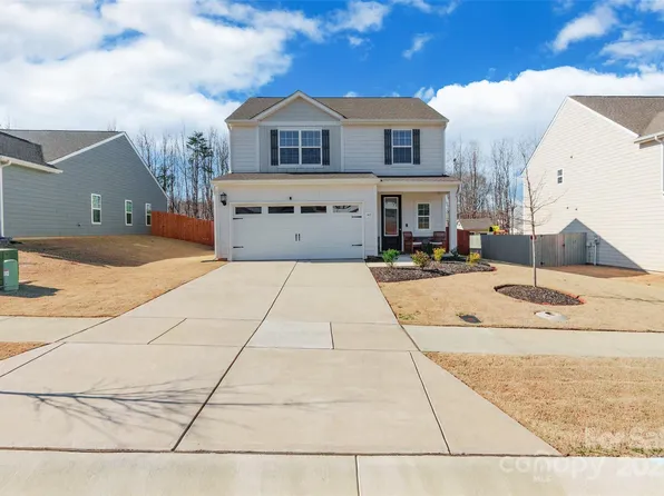 147 Colonial Reserve Ave, Troutman, NC 28166