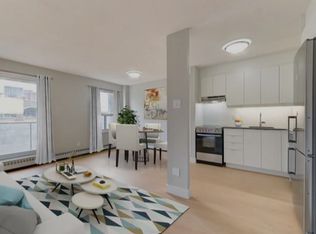 135 York Street, Ottawa, ON K1N 5T4