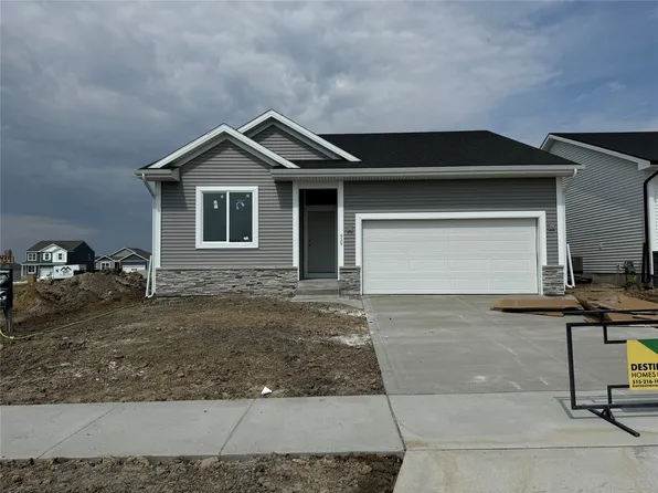 439 43rd St SW, Altoona, IA 50009