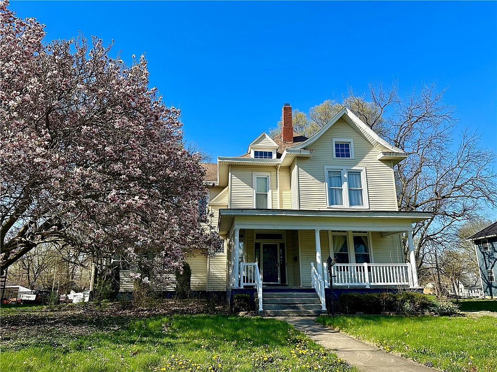 638 E Honeywell Ave, Hoopeston, IL 60942 Zillow