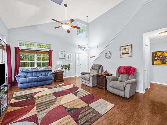 4th image of 1729 Waterford Rd