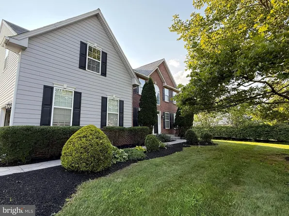 138 Bradford Dr, Schwenksville, PA 19473