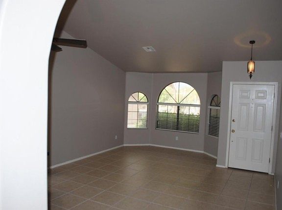 2nd image of 11800 N Labyrinth Dr