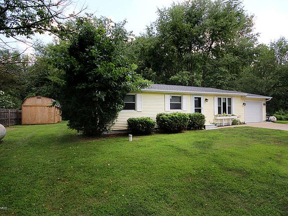 2nd image of 219 Carol Ave