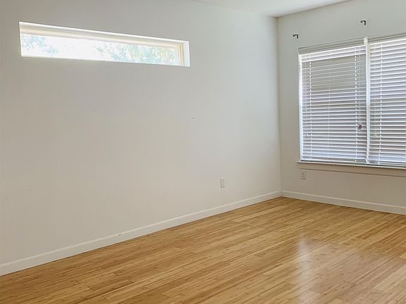 2nd image of 1407 W Nolana Ave APT 4