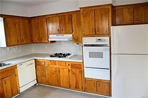 Building Photo - 8 Ambrose Pl #2