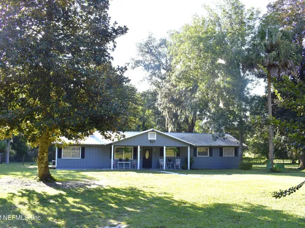 401 N PINE Avenue, Florahome, FL 32140