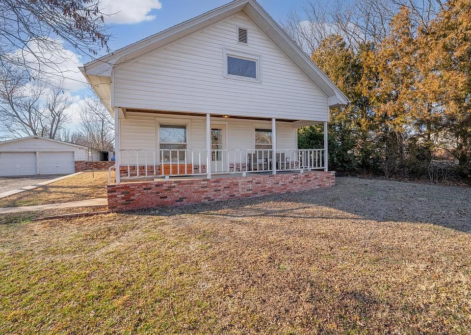 1st image of 3505 Meadowlark Ln