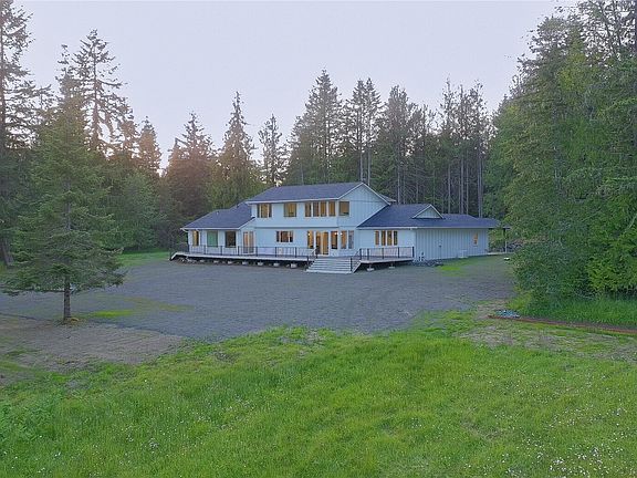 2nd image of 138 Lostwood Lane