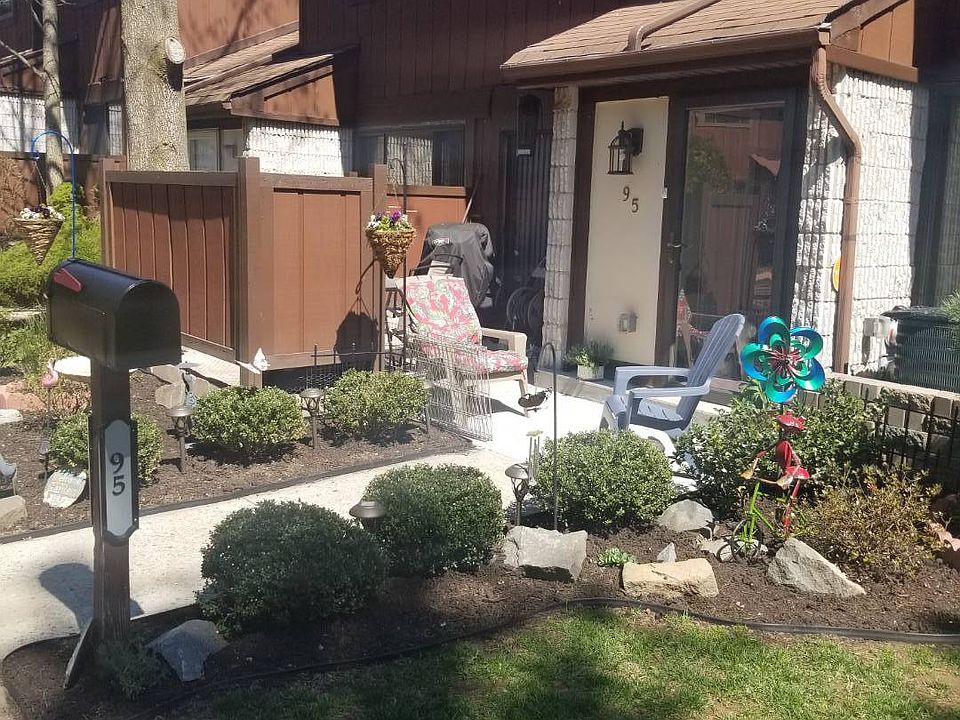 1st image of 95 Pierpont Pl