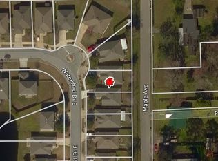 9580 E Watershed Dr, Jacksonville, FL 32220